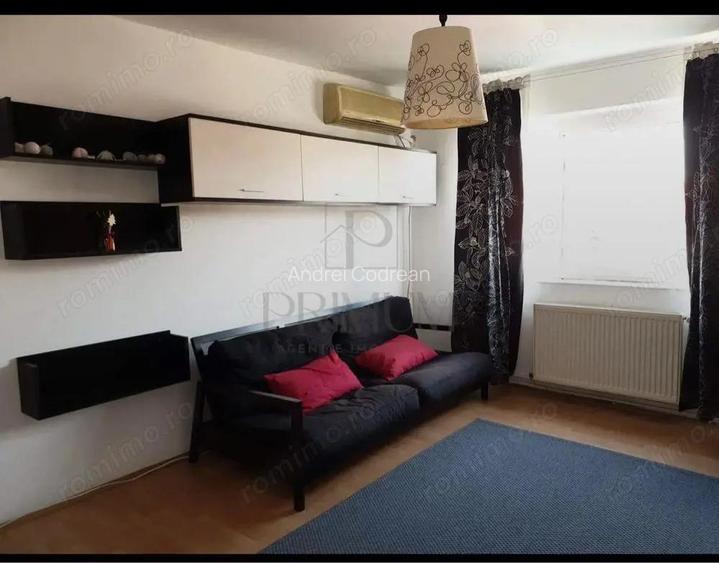 Complexul Studentesc - 2 Camere - Etaj 2 - Centrala termica proprie - Bloc izolat - Balcon deschis