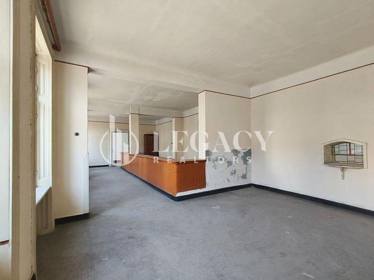 VÂNZARE/SCHIMB CU TEREN  - Clădire interbelică, centru oraș Siret - 4