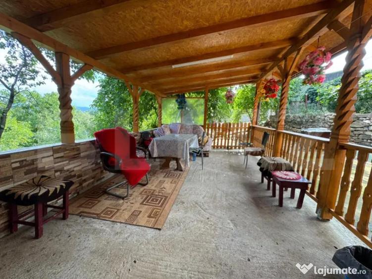 Casa cu 3 camere, 70 mp, in Ghelari - 10