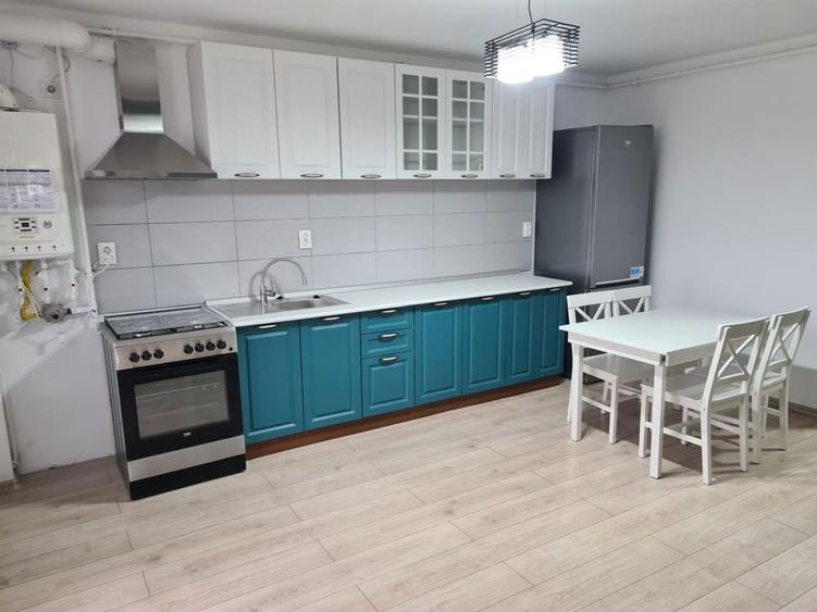 Inchiriez apartament doua camere - 5