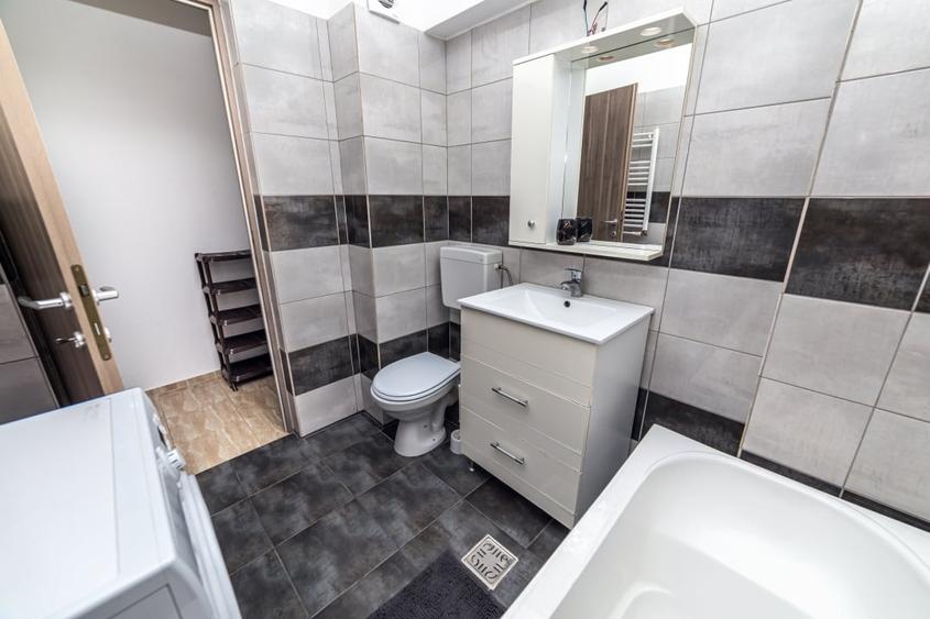 Garsoniera | Parcare | Zona Progresul - 8