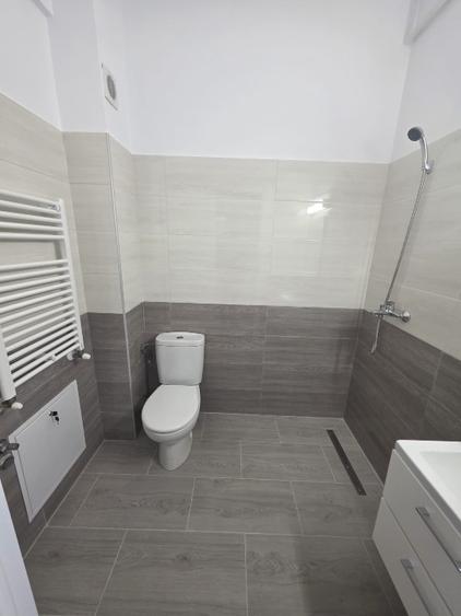 BLOC NOU apartament cu 1 camera 34.2m² de vanzare, FINALIZAT , ZONA CENTRALA Pod - 11