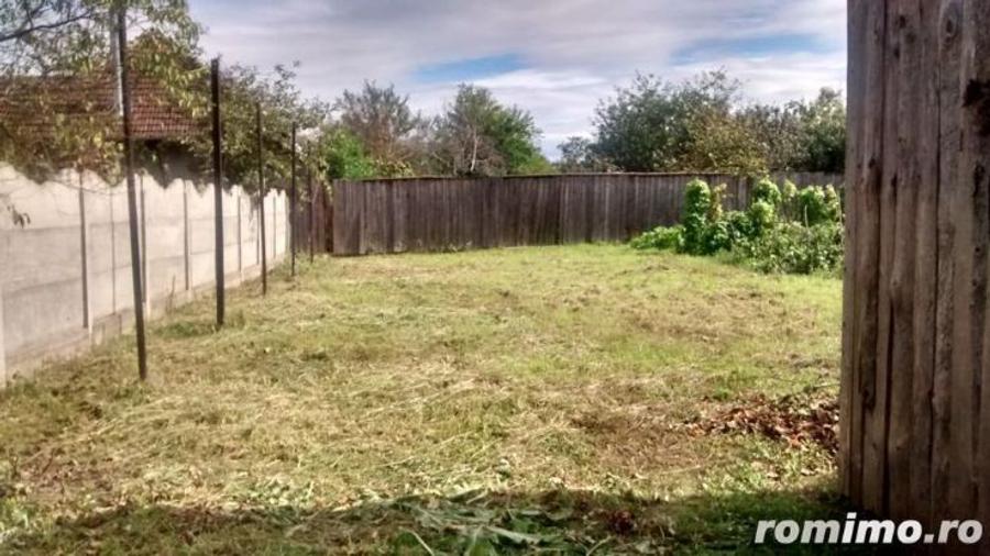 casa , curte si gradina, ++ 1 ha de teren agricol  - 4