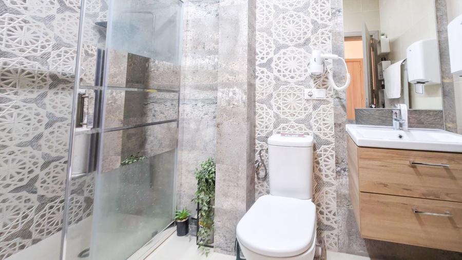 Apartament 3 camere Mobilat & Utila Loc parcare Drumul Valea Doftanei - 16