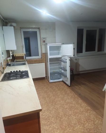 Apartament cu 2 camere in zona Edgar Quinet - 5
