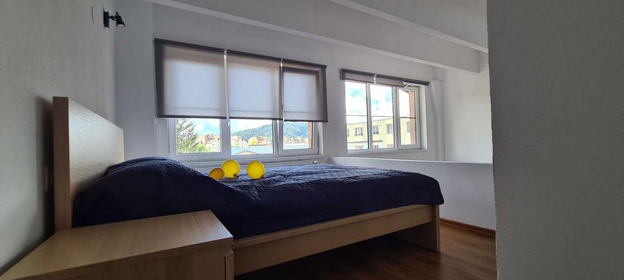 Apartament tip loft, bloc nou, 70 mp, central - cu parcare - 2