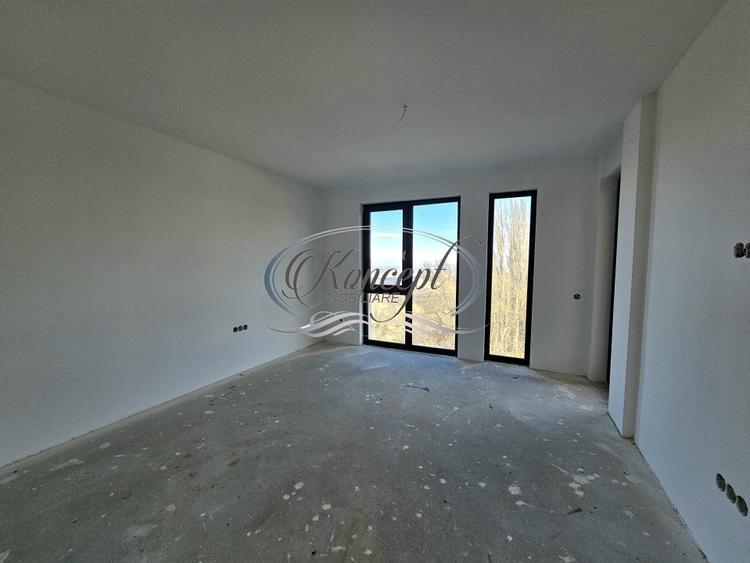 Locuinta D+P+1 Feleacu cu spatii vitrate ample - 15