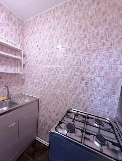 Apartament 3 camere decomandat - 4