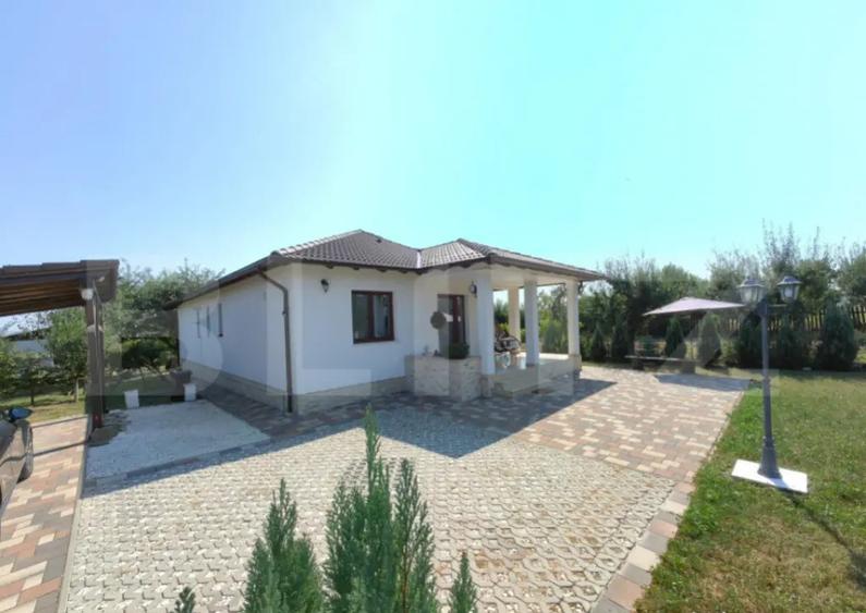 Casa individuala, 4 camere, 135mp, zona Cetate - Mice?ti - 1