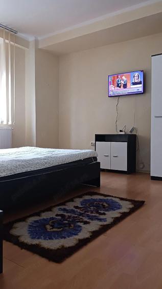 De inchiriat Garsoniera 37m parter inalt - 5