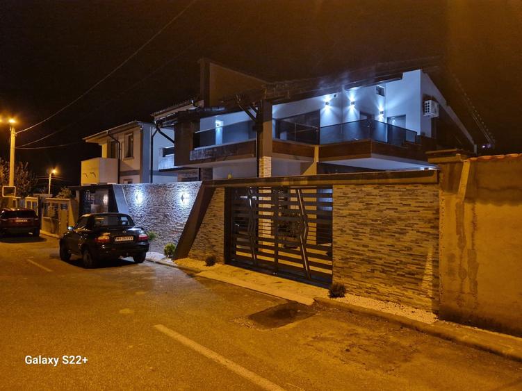 Vand casa P+1 zona Spitalul Judetean - 5