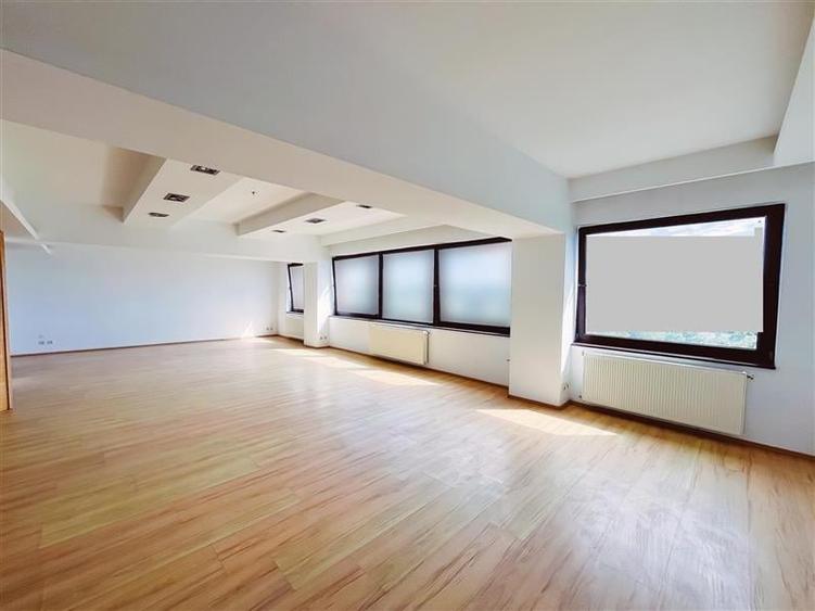 Hala Zona Republicii - 6