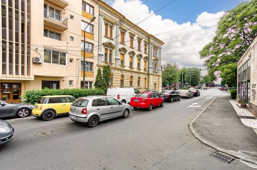 Spațiu ideal pentru birouri sau clinici - 8