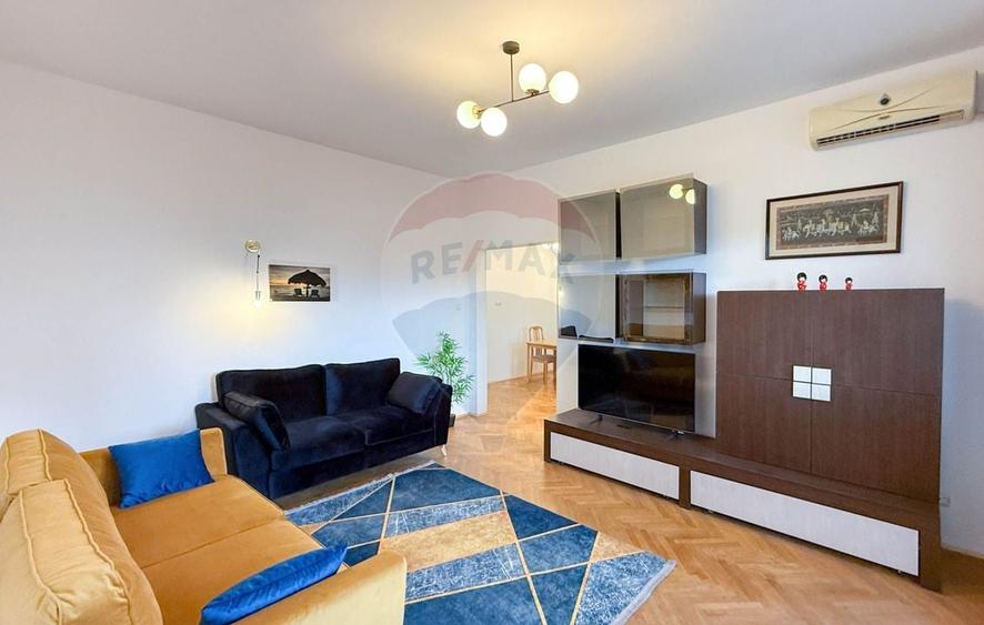 Inchiriere apartament 3 camere Universitate, Ultracentral - 2