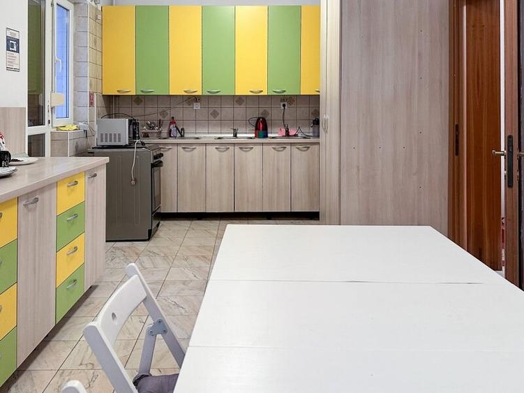 Zona Mihai Eminescu - Bd Dacia vila 5 camere - 7