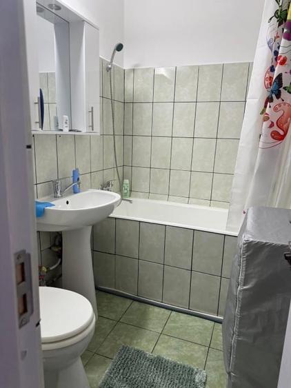 Vând garsonieră brazdă et 5/10,aer condiționat,posibilitate închiriere imediată. - 6