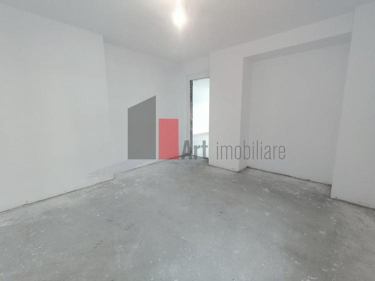 Apartament cu 3 camere de vanzare in Confort City - 2