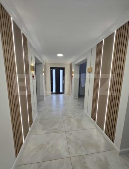 Casă cu 5 camere cu Teren 400 Mp în Central