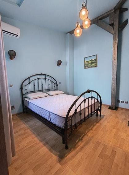 13 Septembrie- Tudor Vladimirescu -Piata Chirigiu - 8