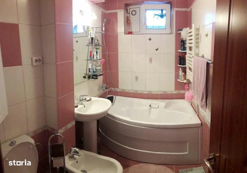 Apartament 3 camere Centru de închiriat - 7