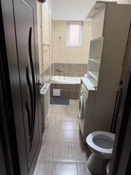 Apartament cu 2 camere, suprafata generoasa de 90mp si loc de parcare, Central - 8