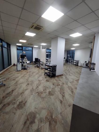 Spatiu comercial parter, 135 mp suprafata utila, Rovine - 1