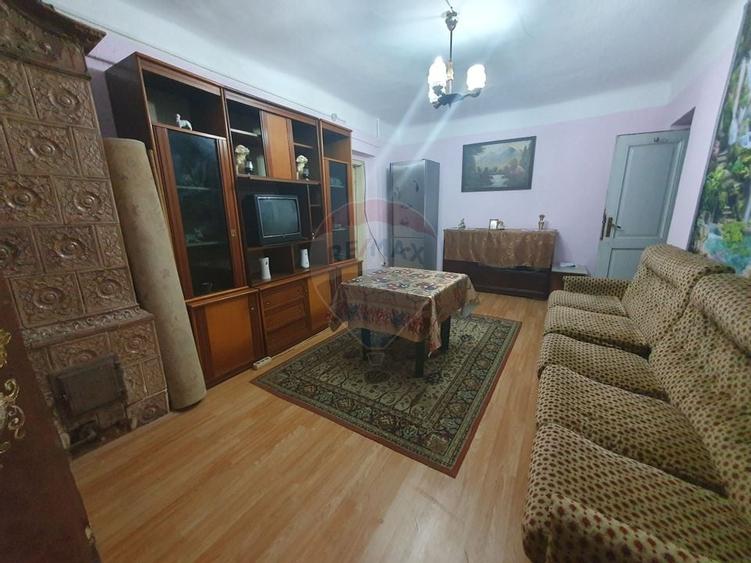 Apartament 2 camere in Casă / Vilă de vanzare str. Campia Islaz - 1