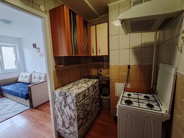 Apartament 2 camere Zona Tractorul - 3