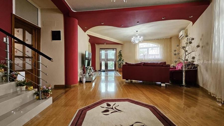 VILA  SUPERBA D+P+1 ZONA MEDEEA - 13