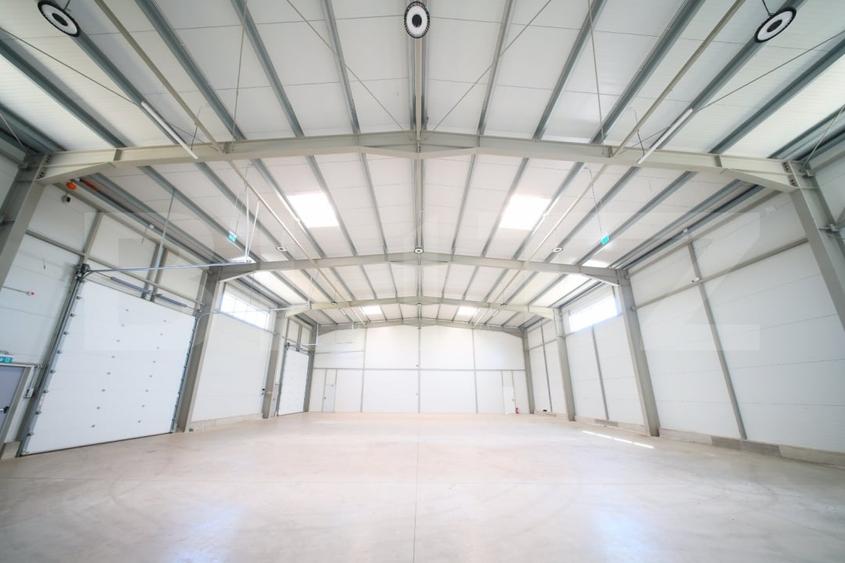 Spațiu industrial, de 955 mp, în Câmpia Turzii