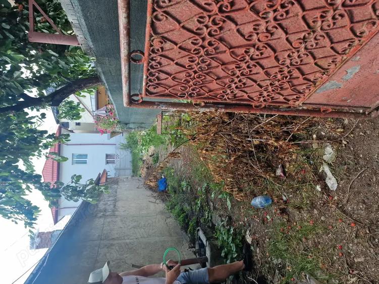 Casa batraneasca nelocuibila de vanzare - 4