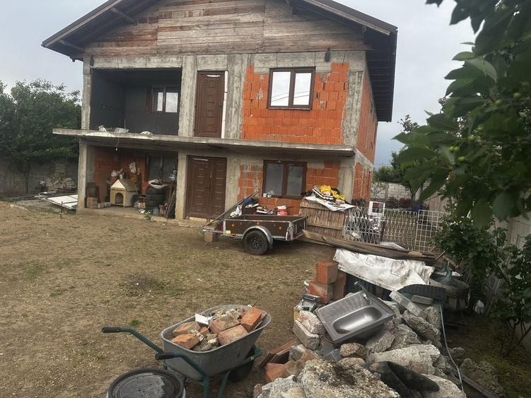 Vand casa comuna Sendreni - 6