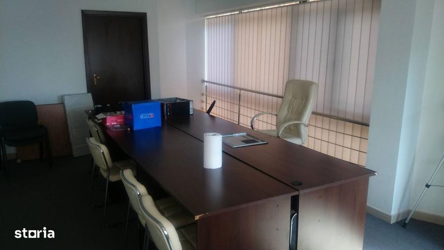 Spatiu de inchiriat 250 mp - Semicentral - 2