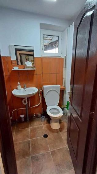 Inchiriez spatiu birou/comercial in Centrul Vechi - 5