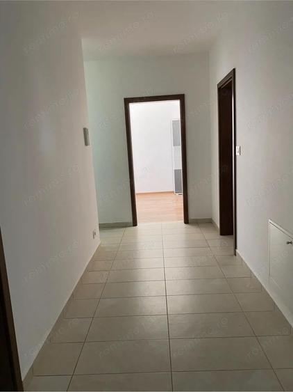 Apartament cu 3 camere, 2 b i-Aradului Iris - 3