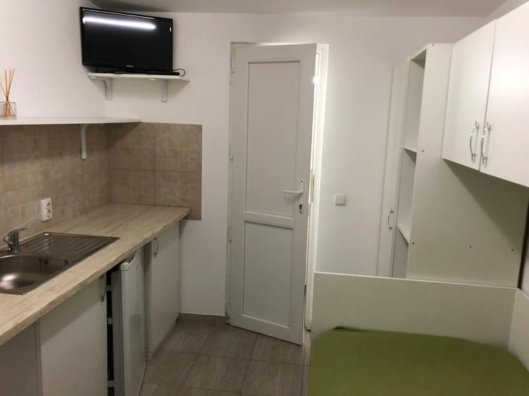Proprietar inchiriez garsoniera langa Spitalul Judetean-Complexul Studentesc - 4