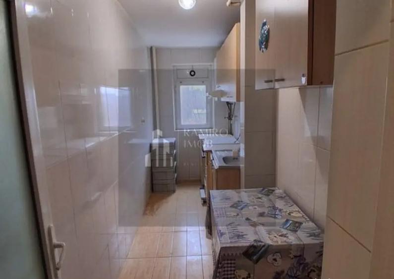 OCAZIE Apartament 3 camere metrou Costin Georgian - 3