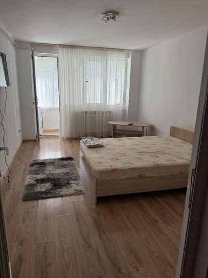 Inchiriez apartament 1 camera zona IREG - 3