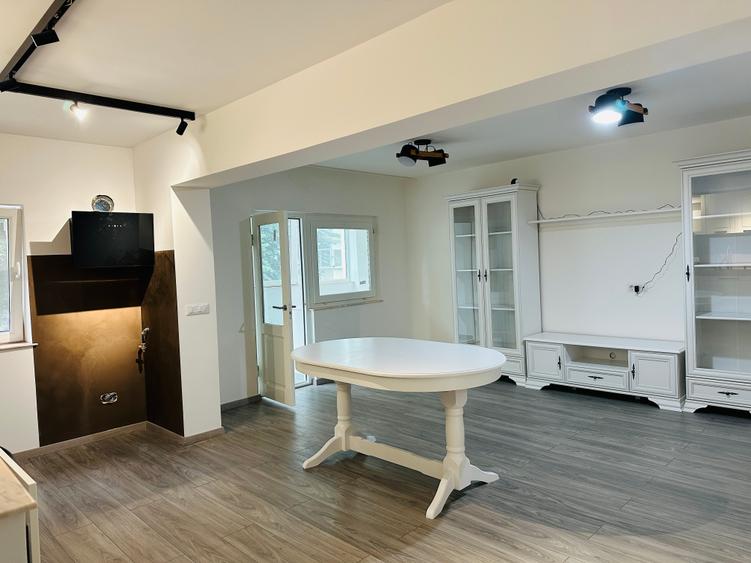 Total Renovat /Termic/Electric Etaj  1 - 2