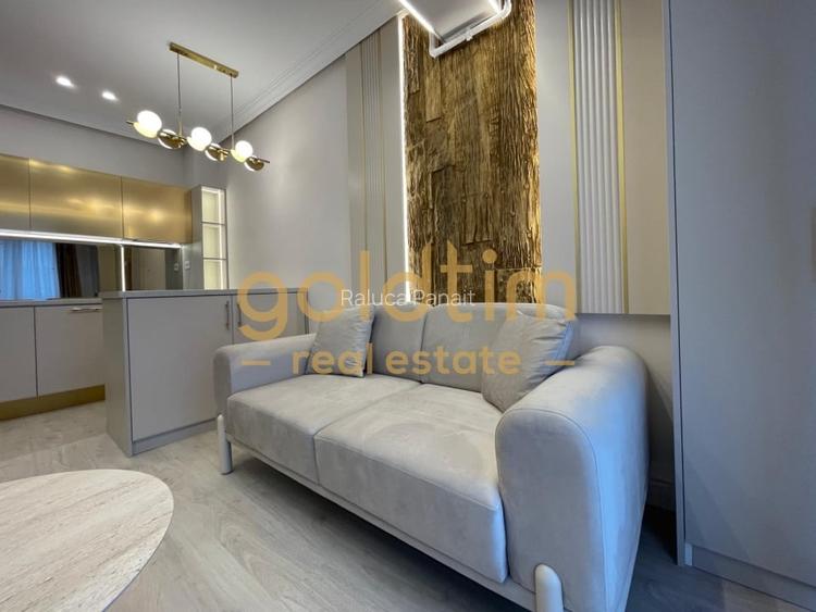 STUDIO SUPERB/DESIGN UNIC/PIPERA OMV/MOBILAT SI UTILAT