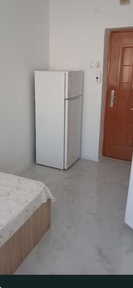 Camera cu baie proprie- renovata- - Tractorul - 2