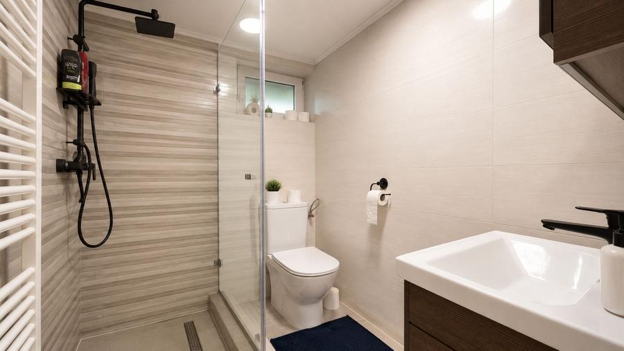 CASA RENOVATA DE VANZARE, SALONTA - 9