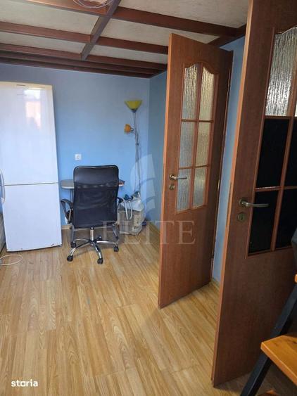 Apartament o camera in zona MAGAZINUL CENTRAL - 6