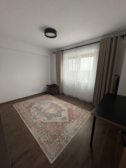 Inchiriez apartament 3 camere - zona Little Texas - 6