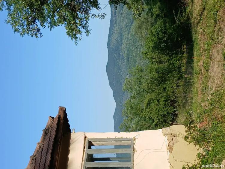 Casa in Mun?ii Buzaului - 2