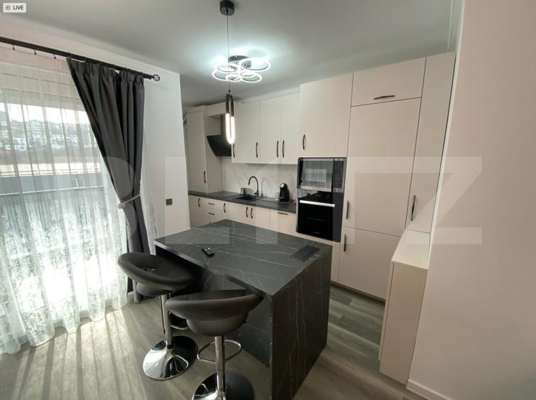 Apartament 2 camere, ultrafinisat, la cheie, etaj intermediar, zona Vivo - 3