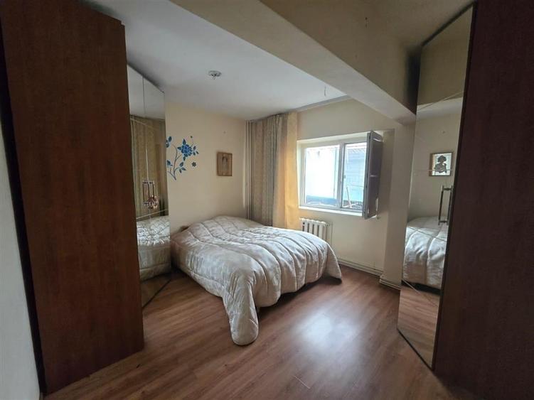 Apartament Cu Trei Camere in Fagaras Pozitie Unica - 16