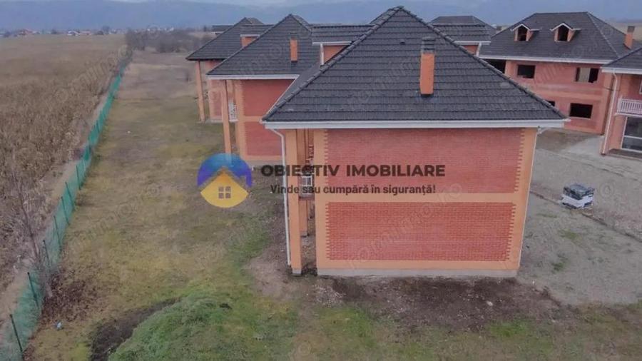 Vile cartier nou Savine?ti - 2