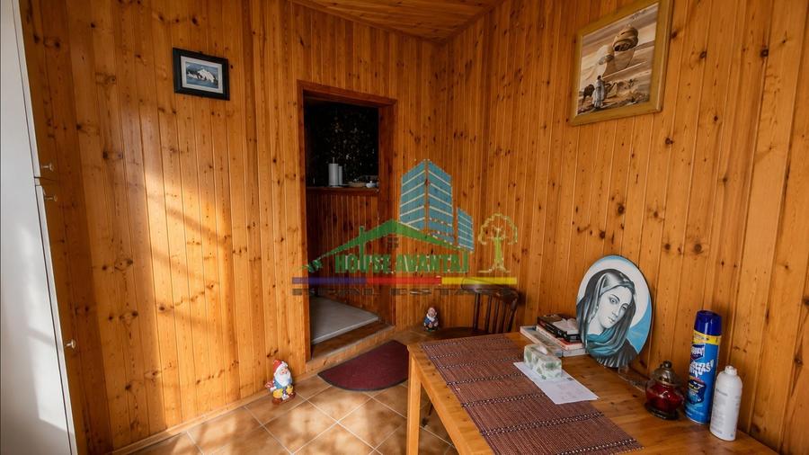 Duplex cu 4 camere cu Canalizare în Lepșa