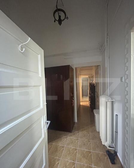Apartament de vanzare 3 camere | Piata victoriei - 10